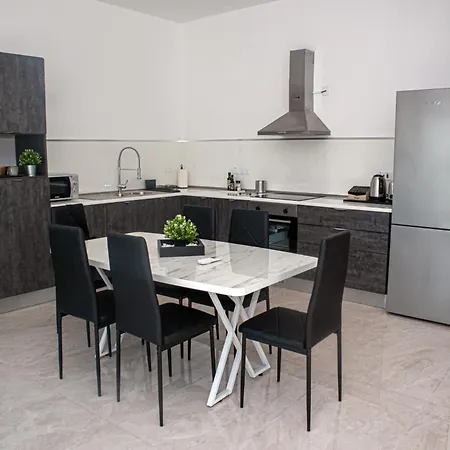 Seaview Sunset Court Διαμέρισμα